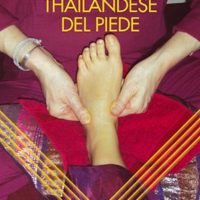 Il massaggio thailandese del piede